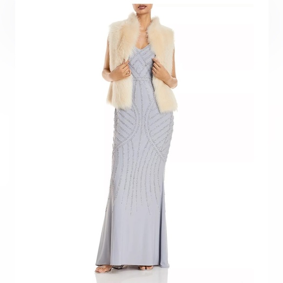 AQUA Embellished Column Gown - 100% Exclusive silver size 4 New - Picture 4 of 16